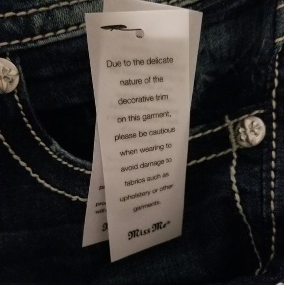 New!!Miss Me angel wings easy bootcut jeans - Picture 6 of 6